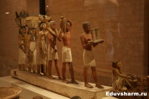 110925-berlin-egypt-museum-006wwn