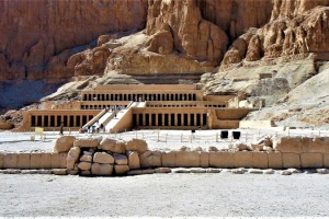 temple-2397018_1280